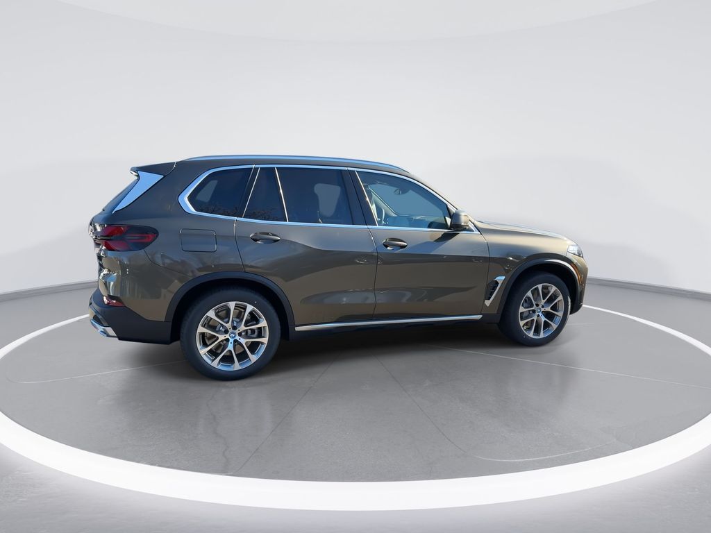 2025 BMW X5 xDrive50e 9