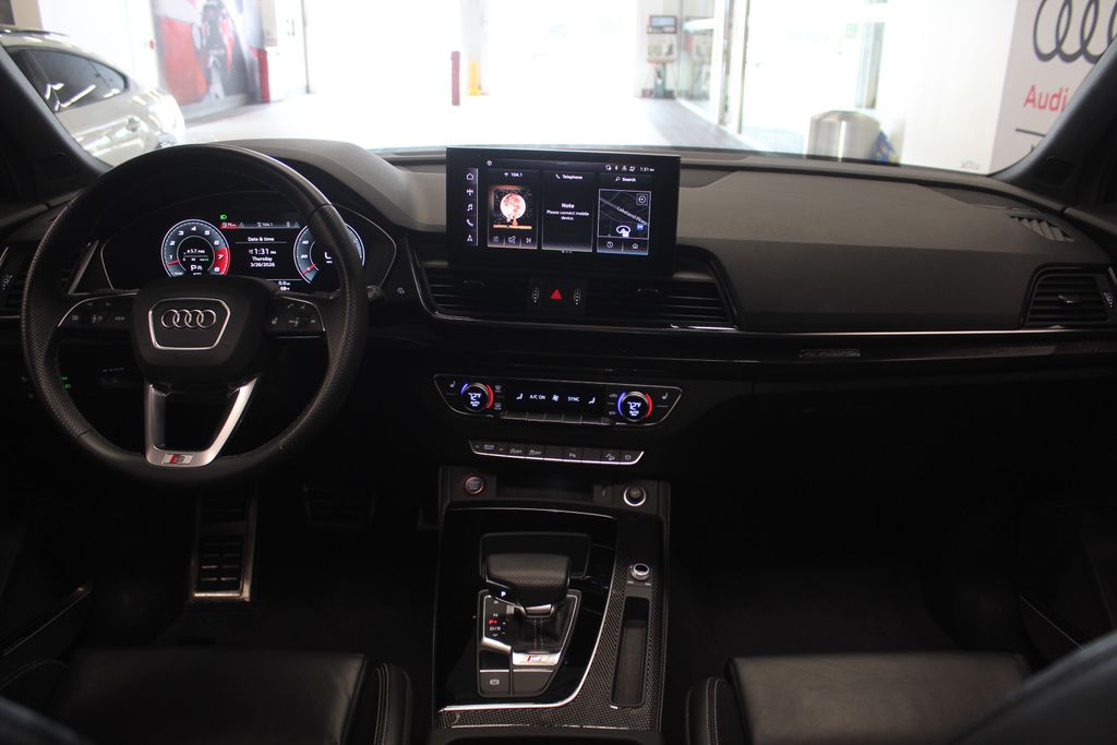 Thumbnail: 2023 Audi SQ5 - 10