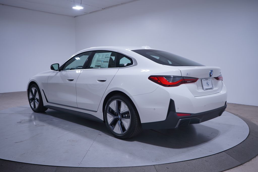 2025 BMW i4 eDrive40 3