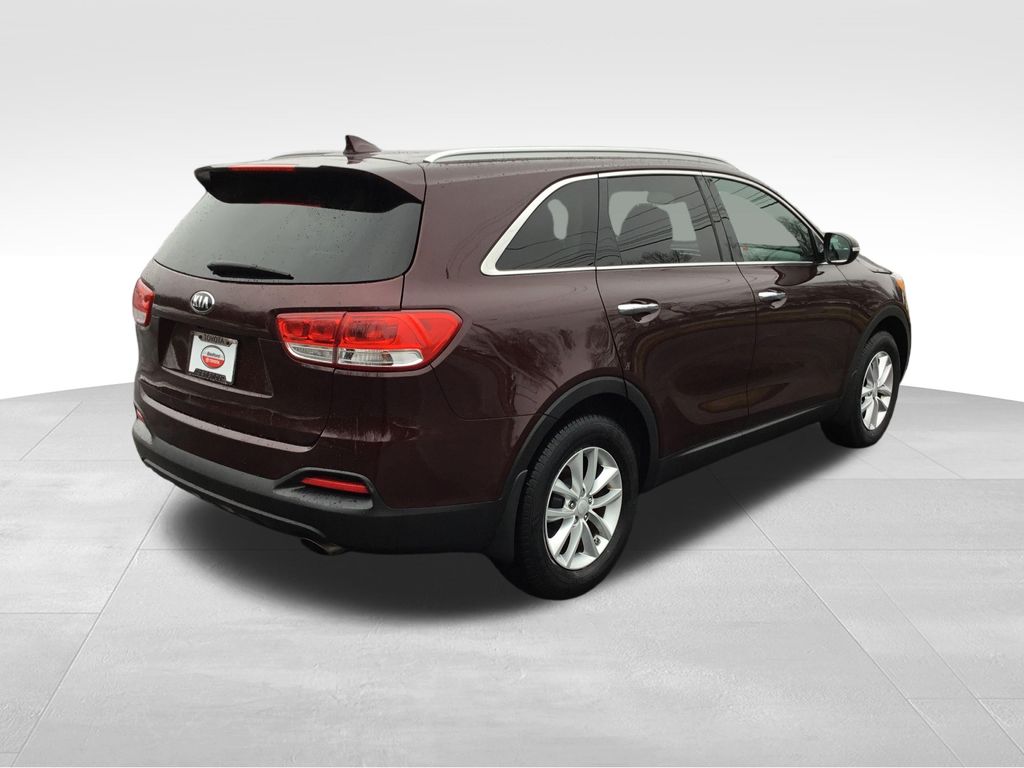 Thumbnail: 2018 Kia Sorento - 5