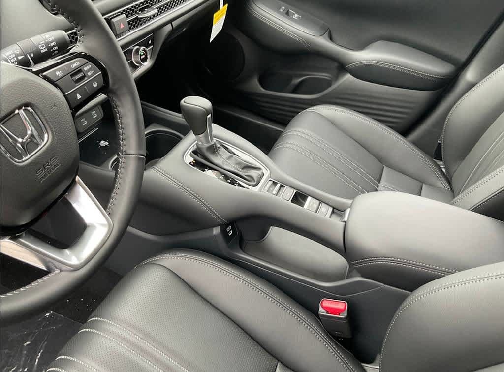 2027 Honda HR-V — photo 12