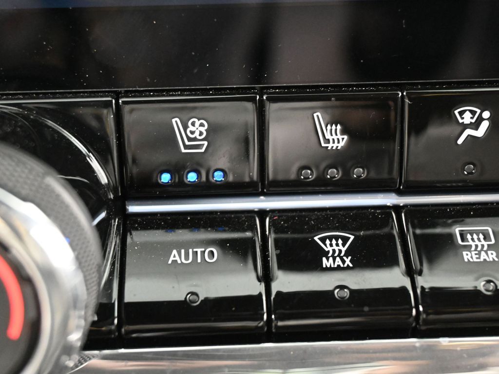 Used 2025 Sterling Gray Metallic Chevrolet ZR2 image 29