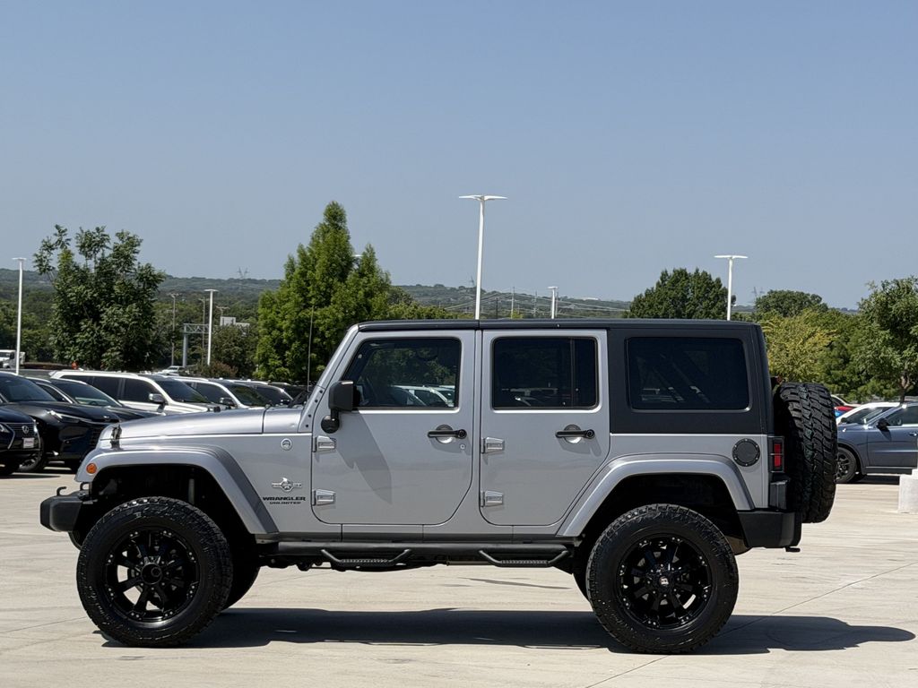 Used 2013 Jeep Wrangler SUV