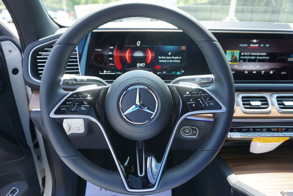 Thumbnail: 2026 Mercedes-Benz GLE - 27