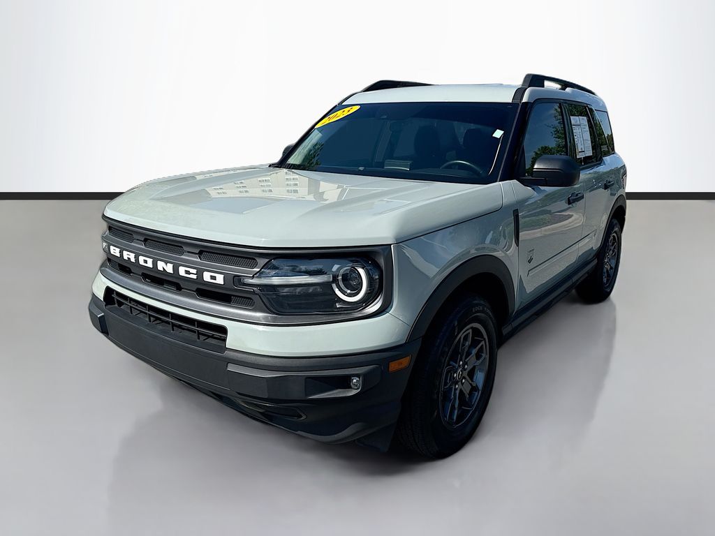 View vehicle photo 3