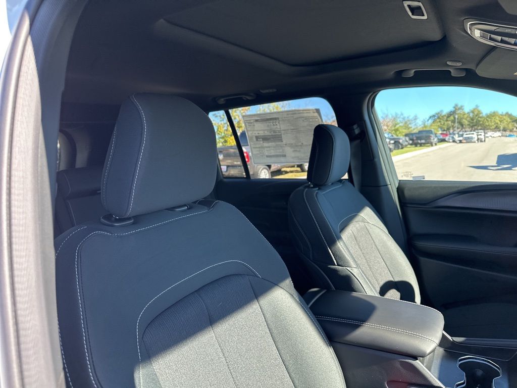 New Car 2025 Jeep Grand Cherokee  For Sale Under $40,000 In Austin, Texas