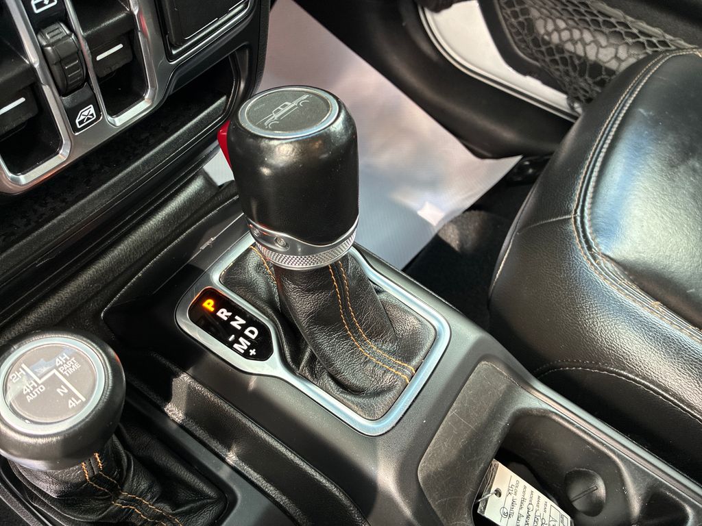 2022 Jeep Gladiator Overland White at Auto Express Mitsubishi