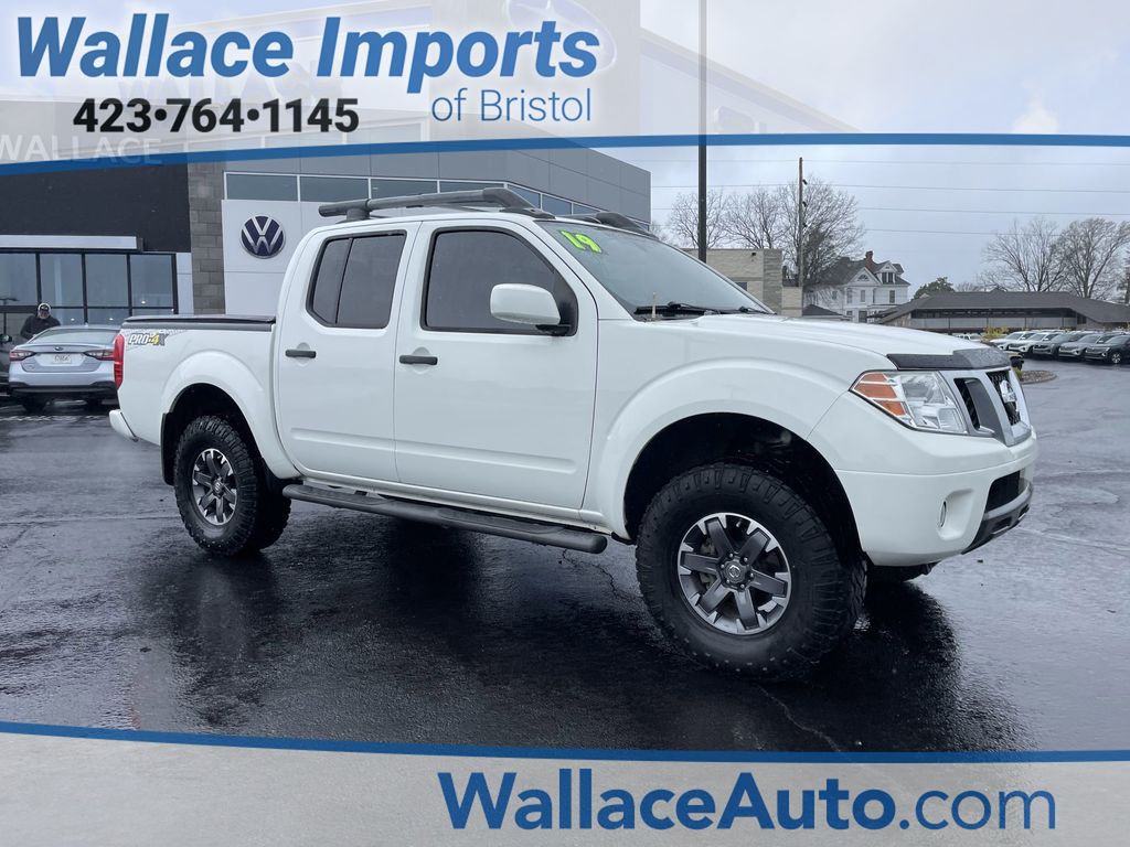 2019 Nissan Frontier PRO-4X Crew Cab 4WD