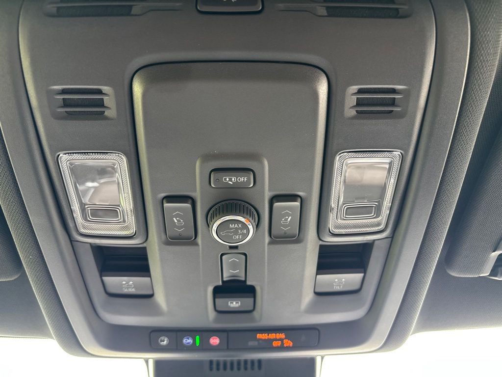 Used 2025 Chevrolet Suburban SUV
