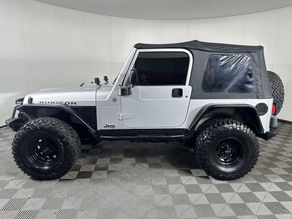 2004 Jeep Wrangler Rubicon - Image 2