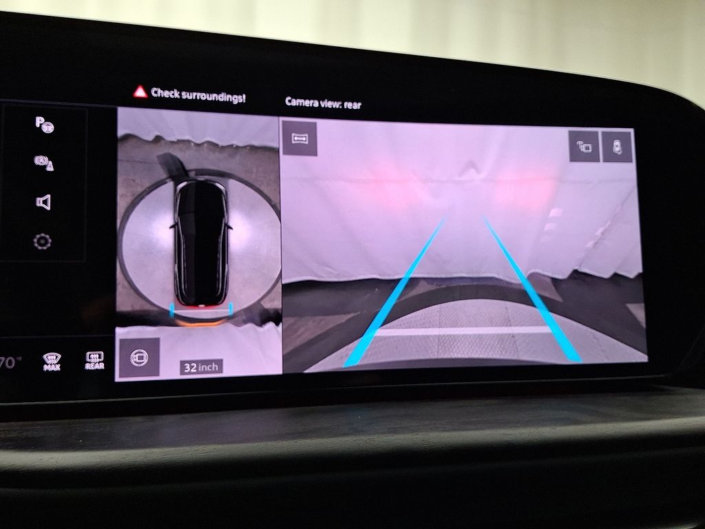 Thumbnail: 2025 Audi Q5 - 12