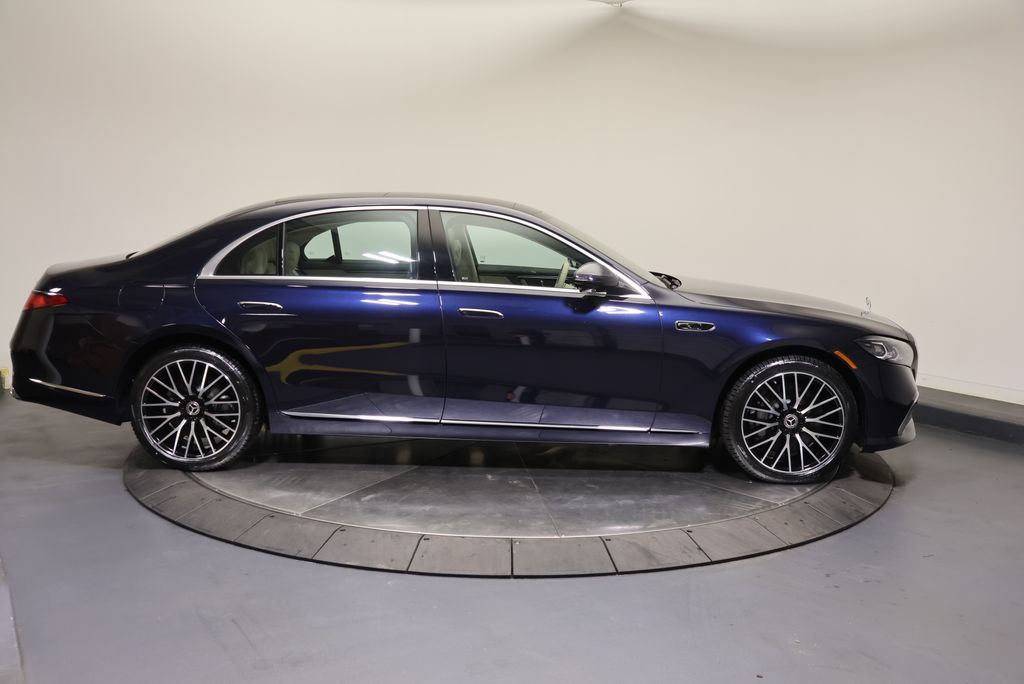 Thumbnail: 2027 Mercedes-Benz S-Class - 6