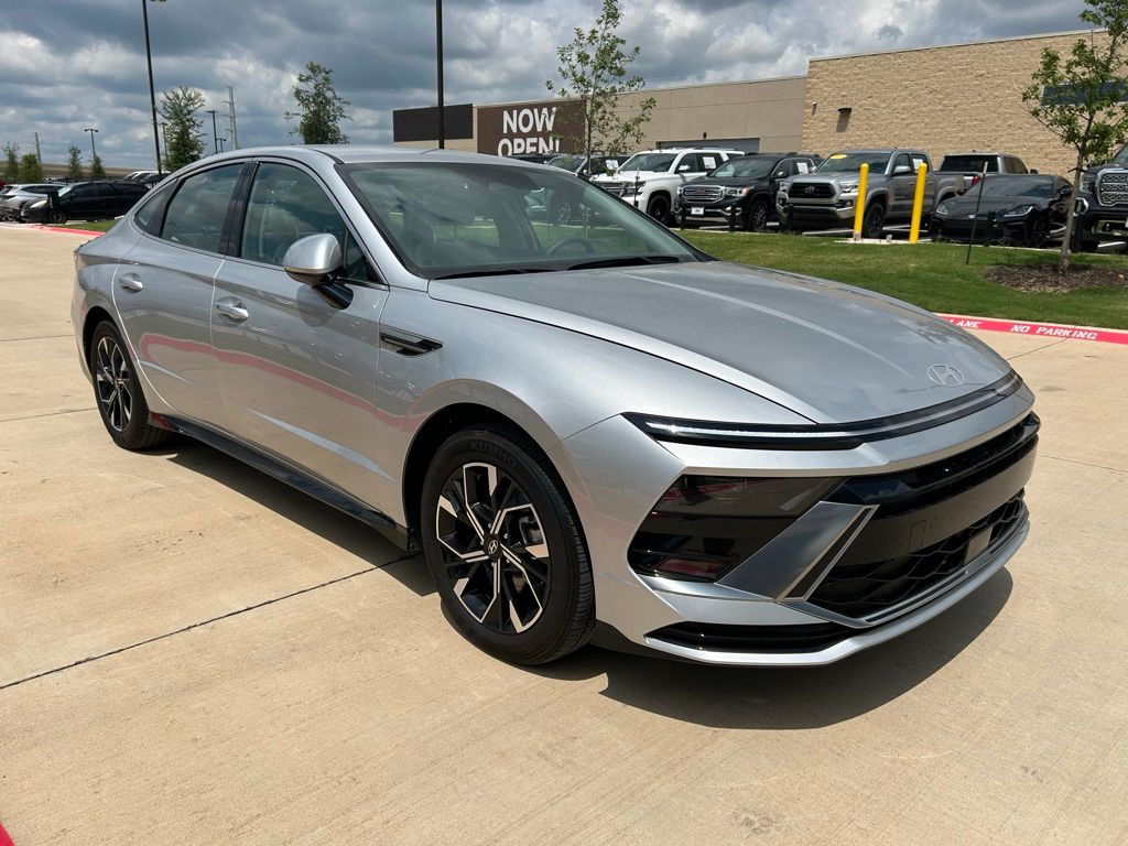 2025 Hyundai Sonata SEL 4