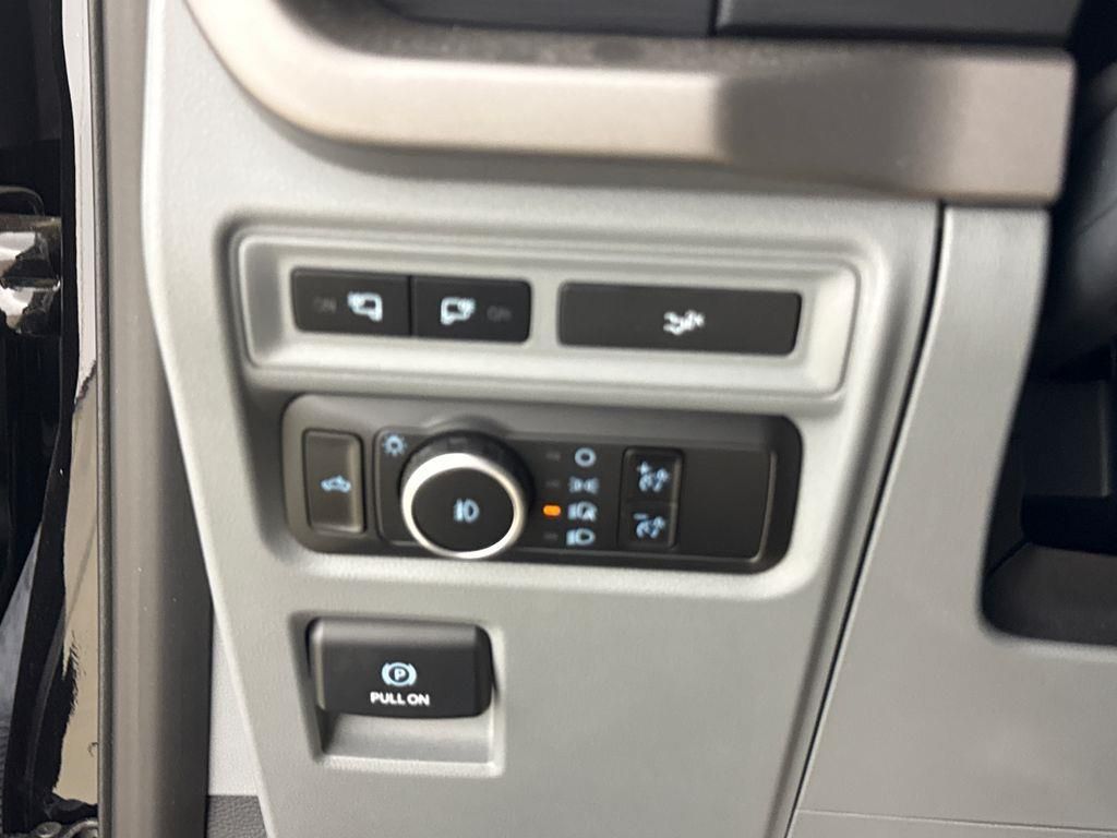 2024 Black Metallic Ford F-150 XLT RWD Truck