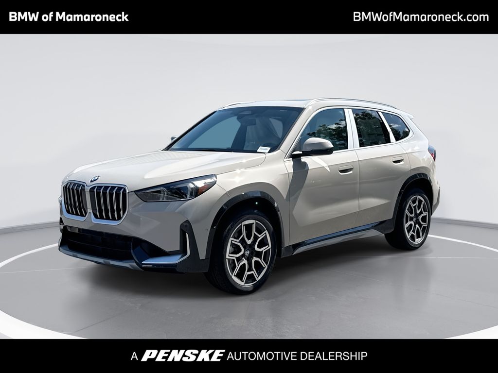 Thumbnail: 2027 BMW X1 - 1