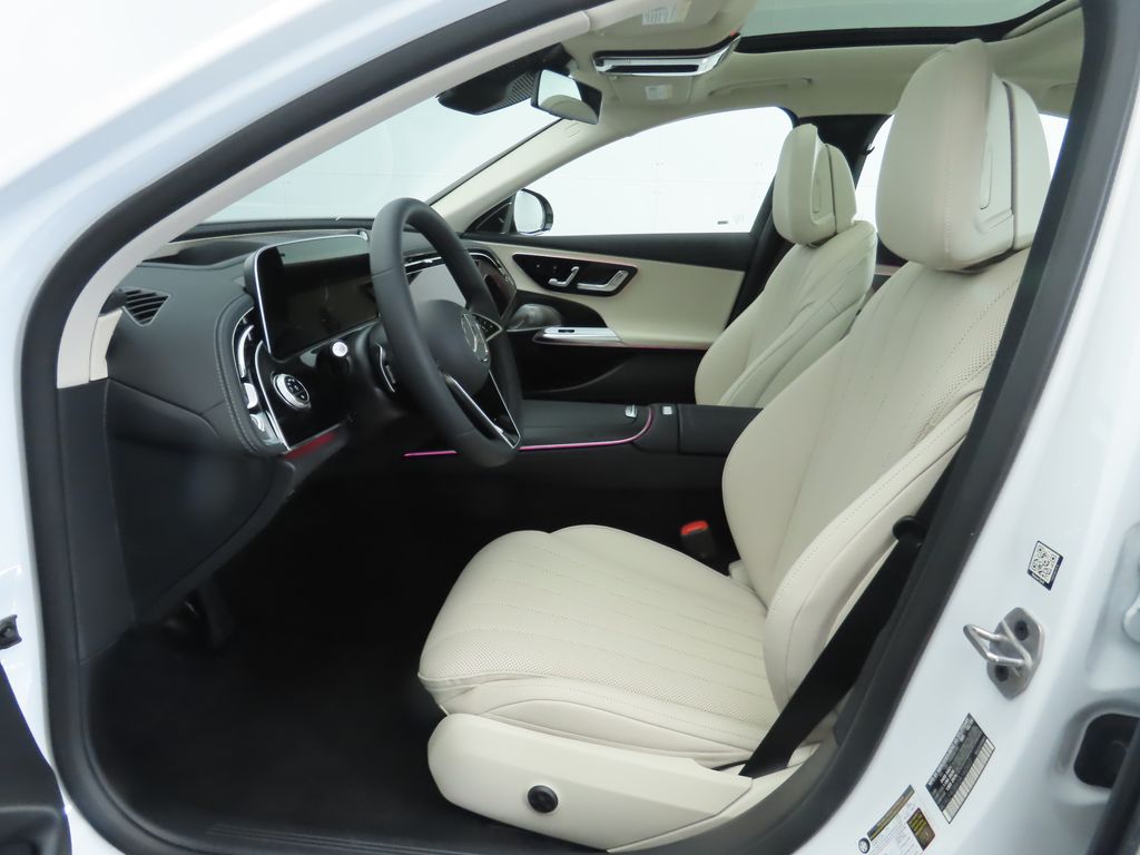 2025 Mercedes-Benz E-Class E 350 21