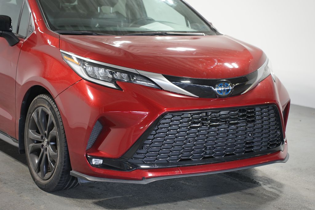 2022 Toyota Sienna XSE 4