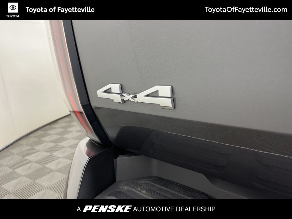Thumbnail: 2024 Toyota Tundra - 11
