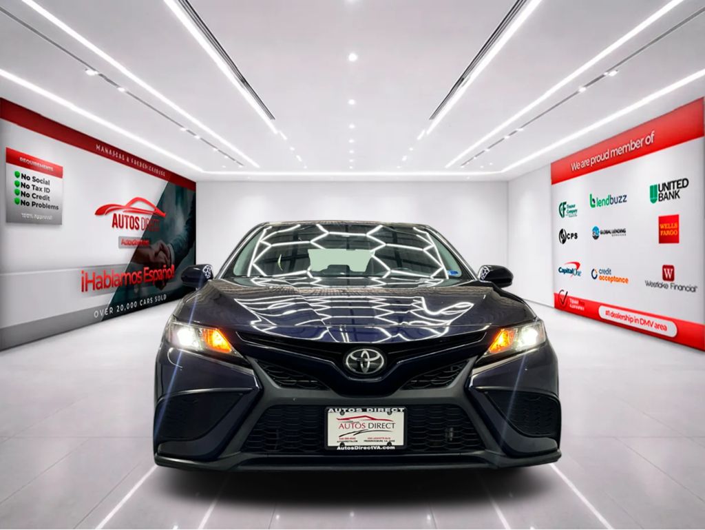 View vehicle photo 2
