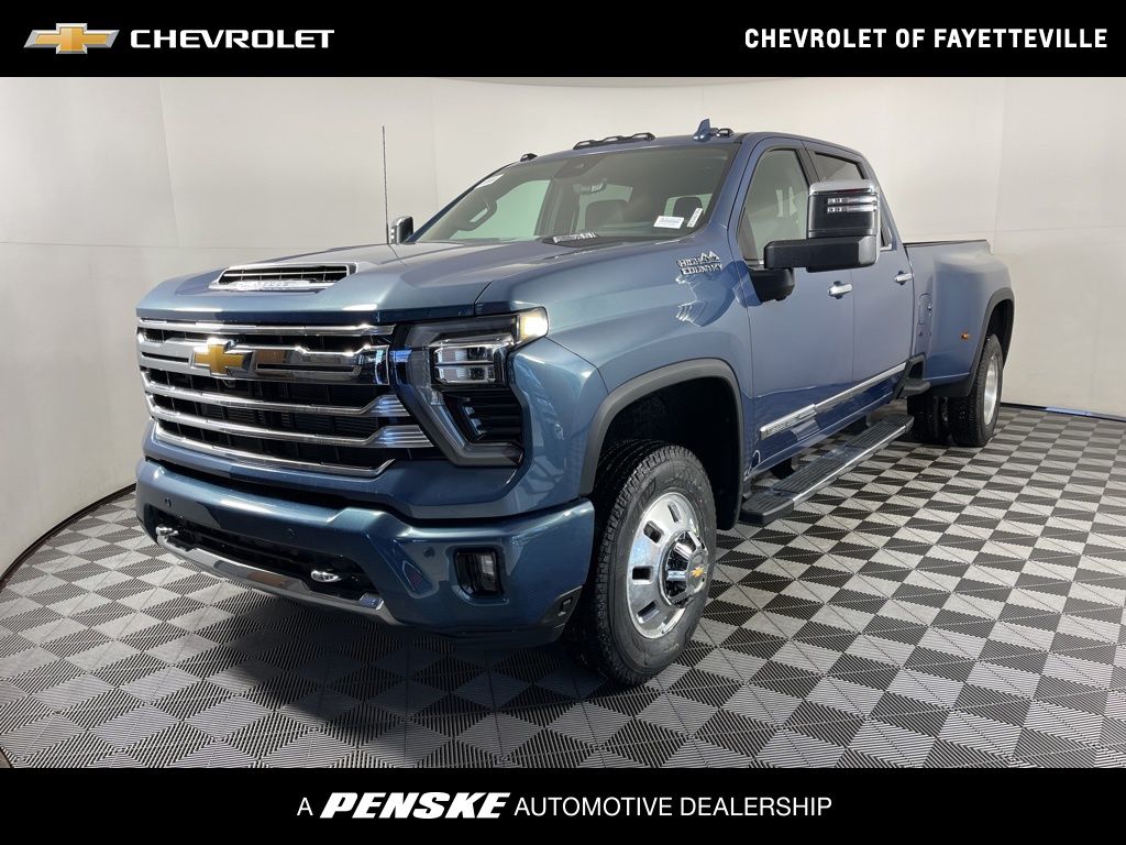 2025 Chevrolet Silverado 3500 High Country -
                Fayetteville, AR