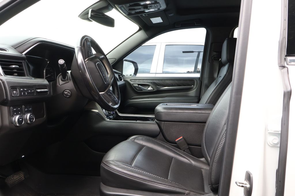 Thumbnail: 2021 GMC Yukon XL - 12