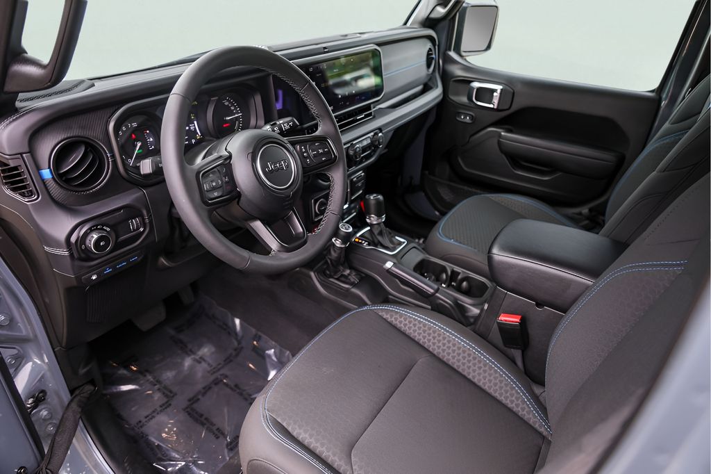 Used Car 2025 Jeep Wrangler  Rubicon 4xe For Sale Under $40,000 In Austin, Texas