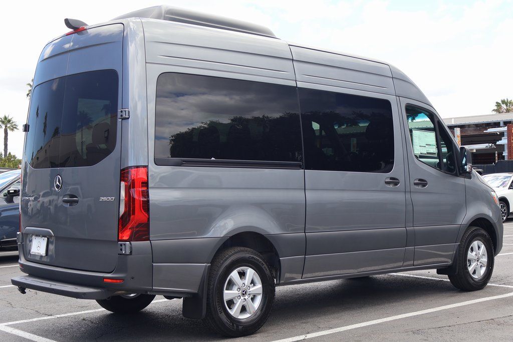 Thumbnail: 2026 Mercedes-Benz Sprinter - 2