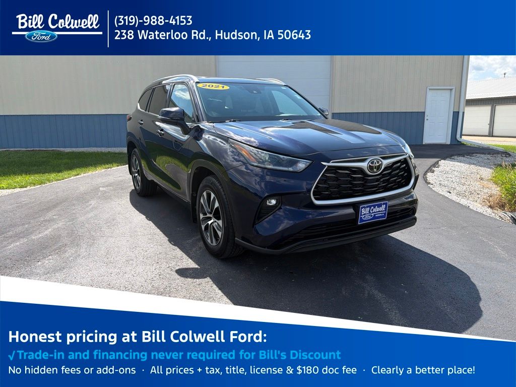  2021 Toyota Highlander XLE AWD   