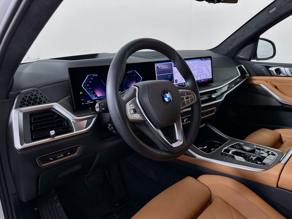 Thumbnail: 2025 BMW X7 - 9