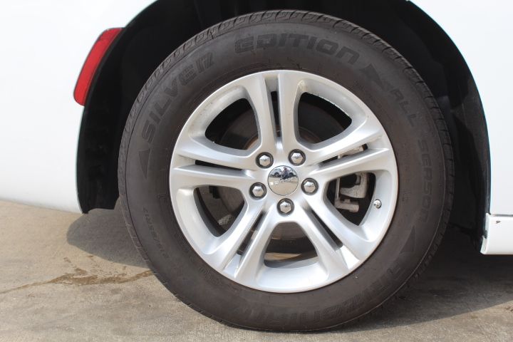 Used Car 2023 Dodge Charger  Sxt For Sale Under $25,000 In Georgetown, Texas