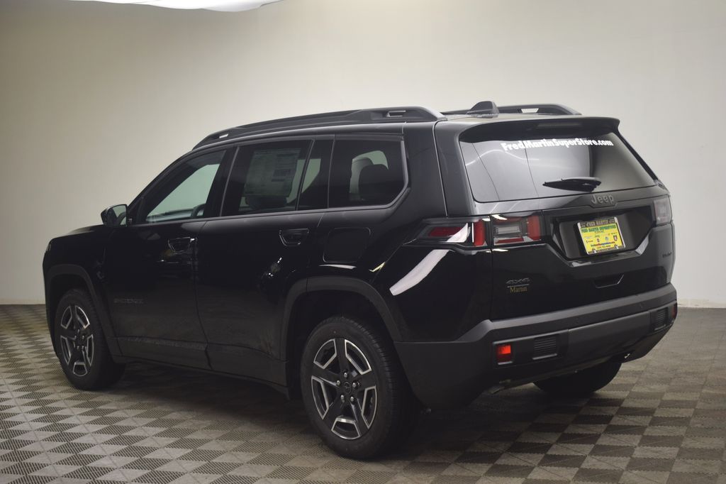 new 2026 Jeep Cherokee car, priced at $38,854