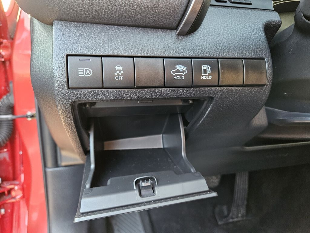 2023 Toyota Camry SE FWD Sedan