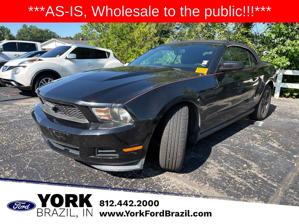 Black 2012 Ford Mustang Convertible Rear-Wheel Drive 6-Speed Manual