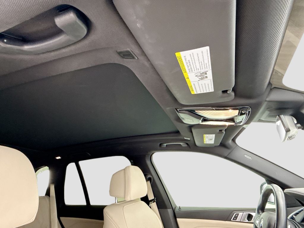 Thumbnail: 2021 BMW X5 - 17