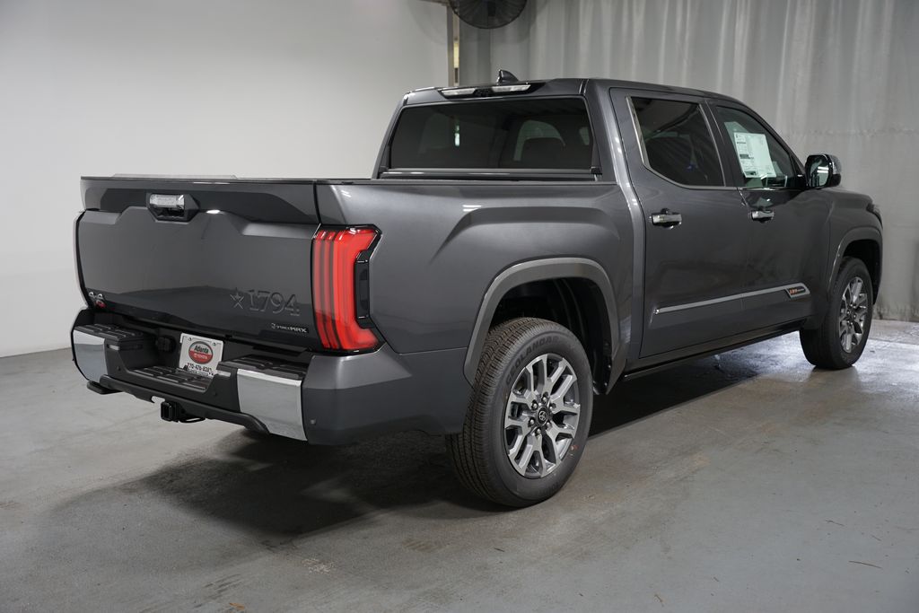 Thumbnail: 2025 Toyota Tundra - 9