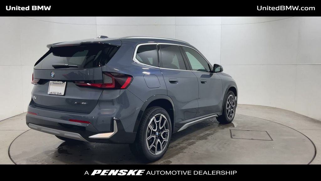 Thumbnail: 2026 BMW X1 - 8