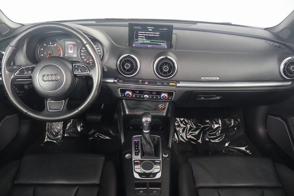 2015 Audi A3 Prestige 10