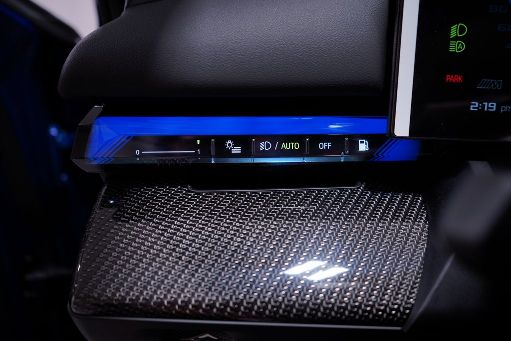 Thumbnail: 2026 BMW M5 - 21