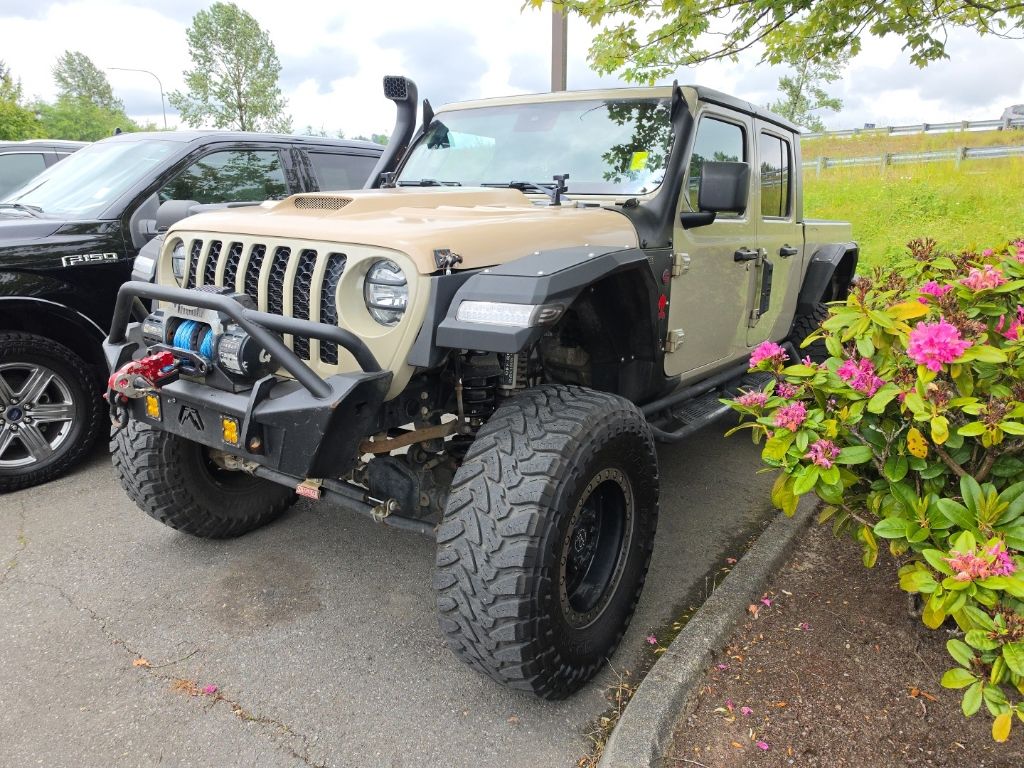Brown (Gobi Clearcoat) 2020 Jeep Gladiator Pickup Truck Four-Wheel Drive 8-Speed Automatic
