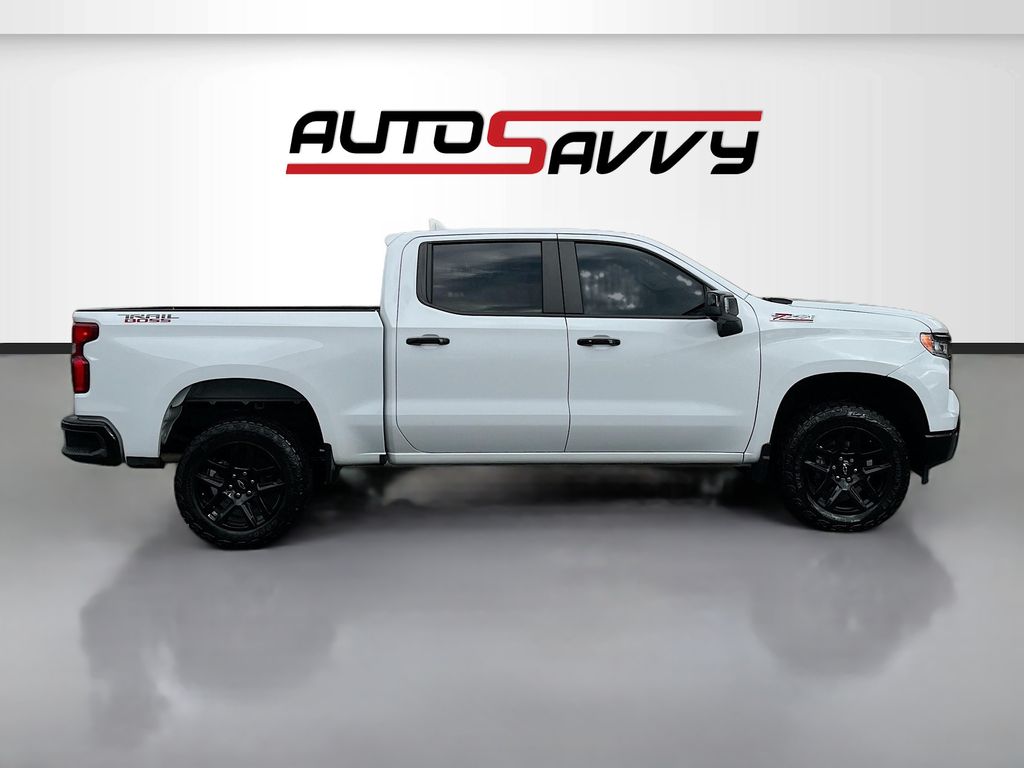 Used 2024 White Chevrolet LT Trail Boss image 8