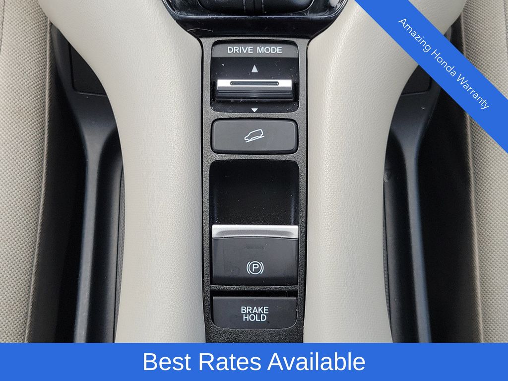 Certified Used 2024 White Honda LX image 17