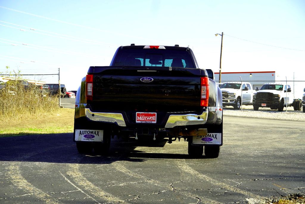 Used Car 2020 Ford F-350sd  Lariat For Sale Under $50,000 In Taylor, Texas