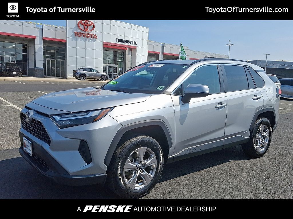2022 Toyota RAV4 XLE -
                  Turnersville, NJ