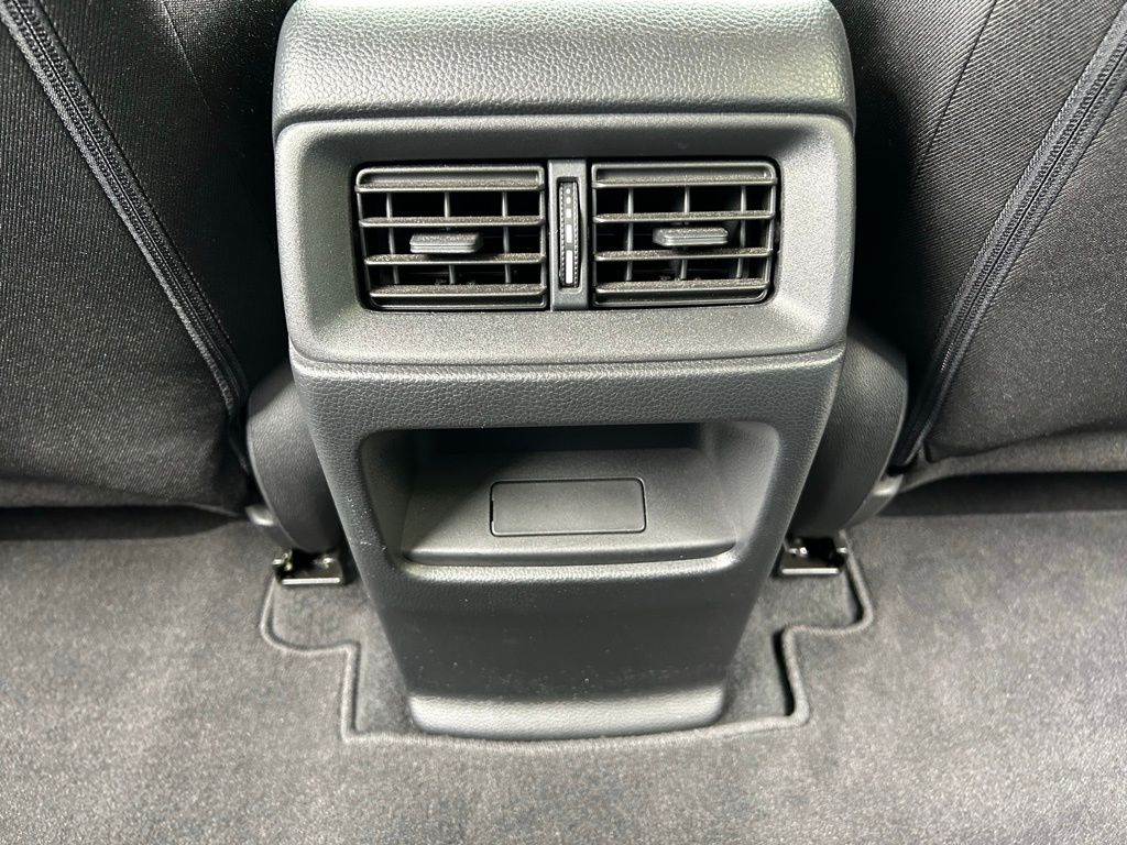 2023 Honda CR-V EX 32