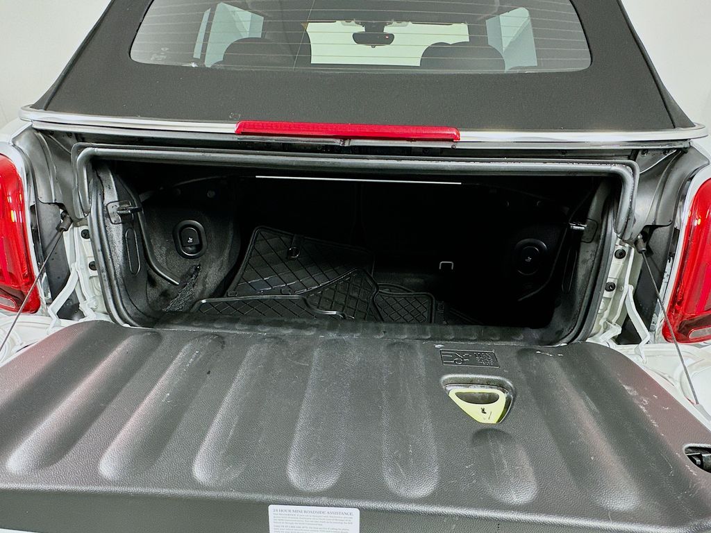 Thumbnail: 2023 MINI Cooper - 25