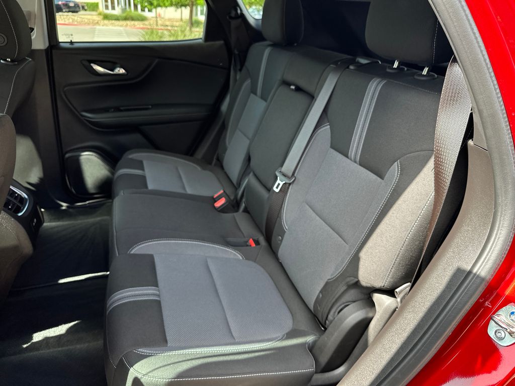 Used 2024 Red Chevrolet LT image 34