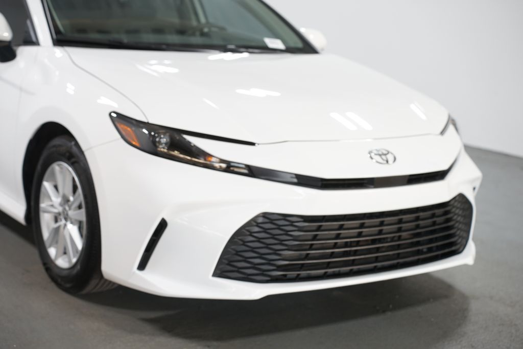 Thumbnail: 2025 Toyota Camry - 4