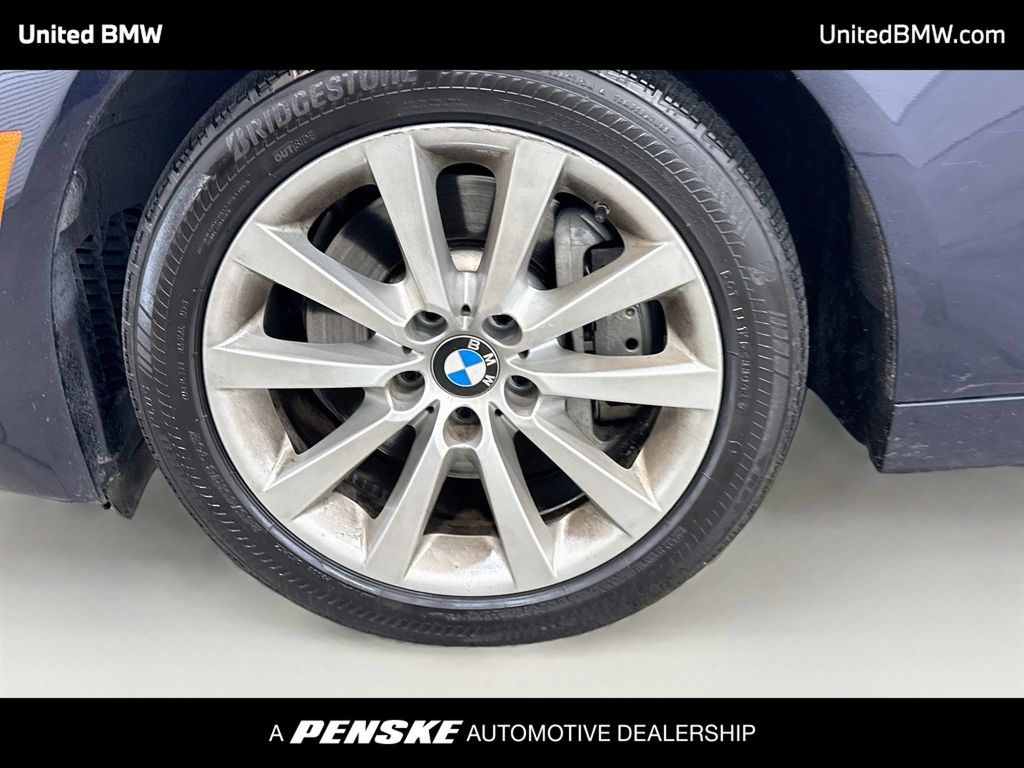 Thumbnail: 2016 BMW 5 Series - 9