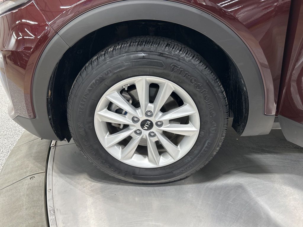 used 2019 Kia Sorento car, priced at $17,900