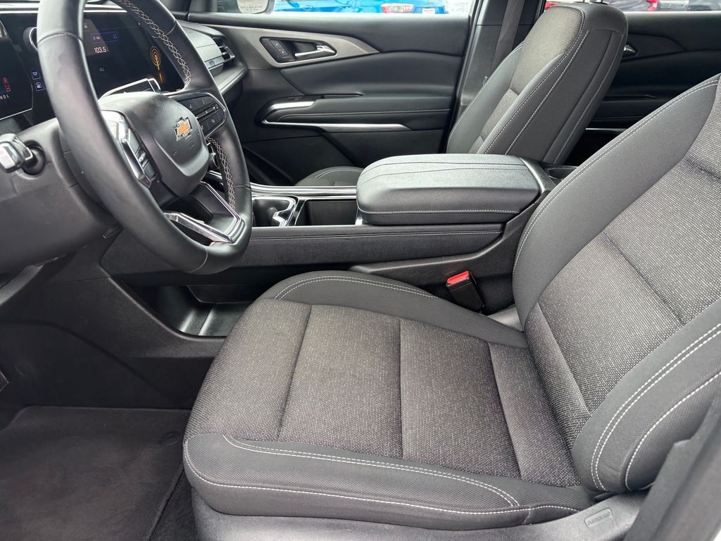 Used Car 2025 Chevrolet Traverse  Lt For Sale Under $35,000 In Austin, Texas